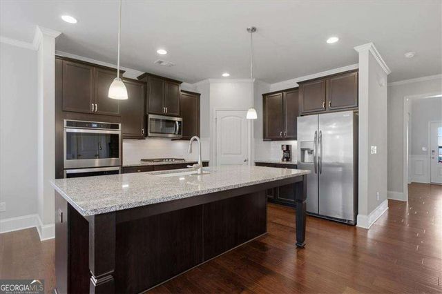 621 Little Bear Loop, Canton, GA 30114