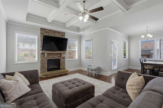 621 Little Bear Loop, Canton, GA 30114