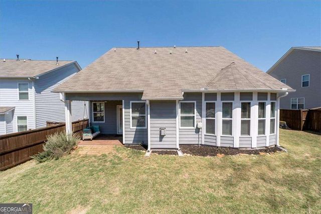 621 Little Bear Loop, Canton, GA 30114