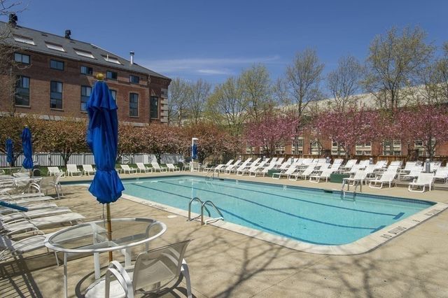 42 8th St 2318, Boston, MA 02129