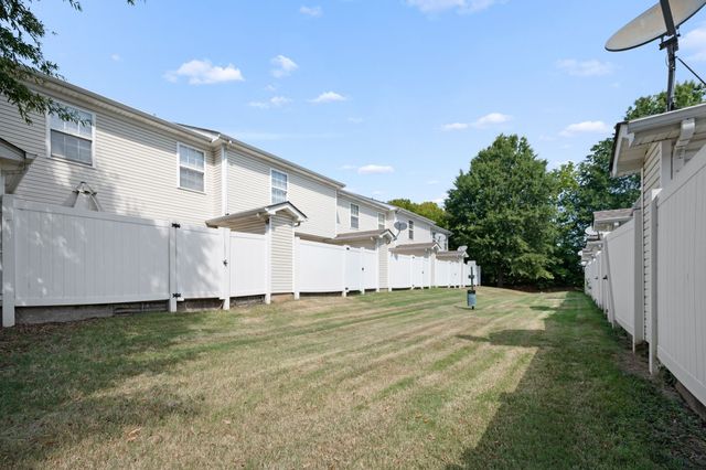3826 Chippewa Pl, Murfreesboro, TN 37128