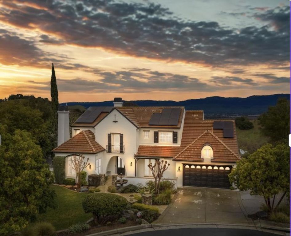 2325 Olea Court, Gilroy, CA 95020