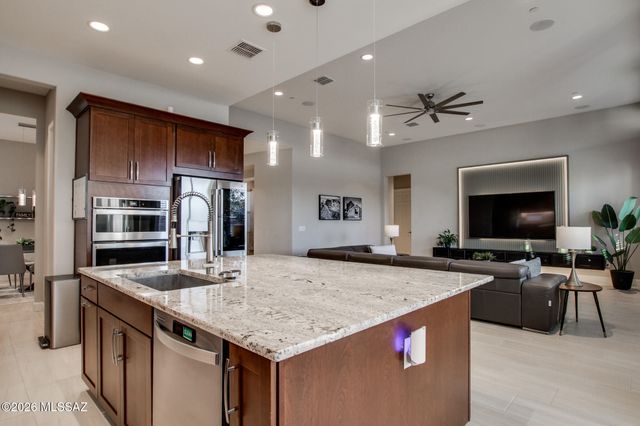 14239 N Hidden Arroyo Ps, Marana, AZ 85658