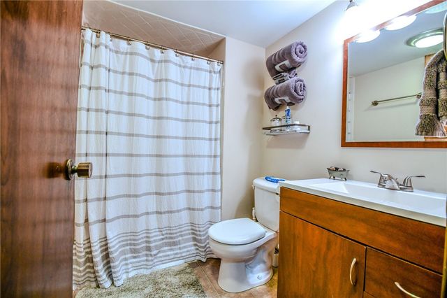 10001 Settlement House Road, Washington Twp, OH 45458