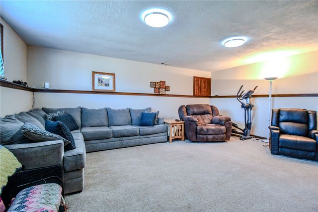 10001 Settlement House Road, Washington Twp, OH 45458