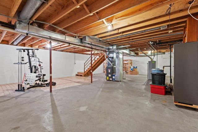 3397 Lyon Drive, Lexington, KY 40513