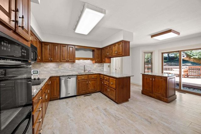 3397 Lyon Drive, Lexington, KY 40513