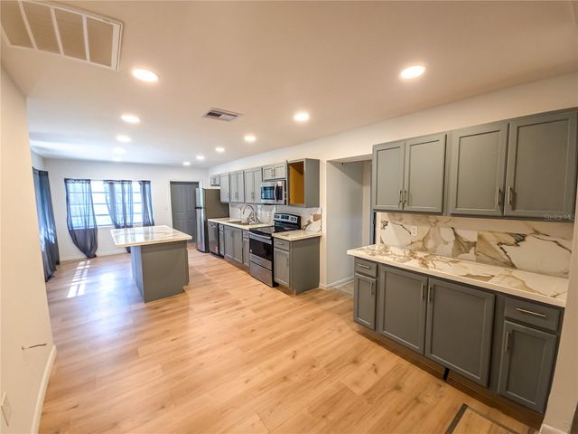 17 WILKES STREET, Avon Park, FL 33825