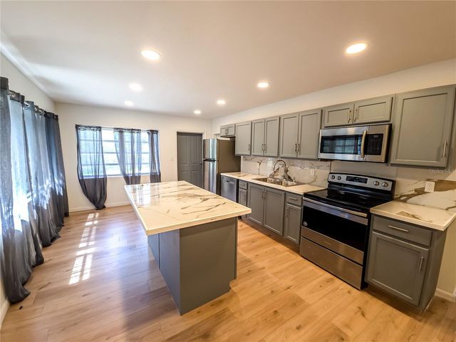 17 WILKES STREET, Avon Park, FL 33825