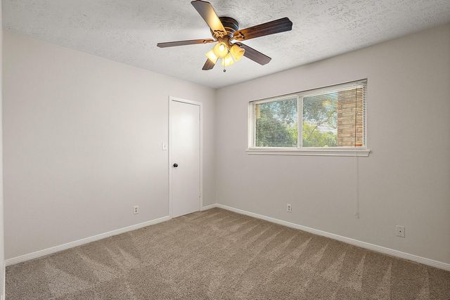 11711 Park Creek Drive, Houston, TX 77070
