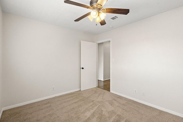 11711 Park Creek Drive, Houston, TX 77070