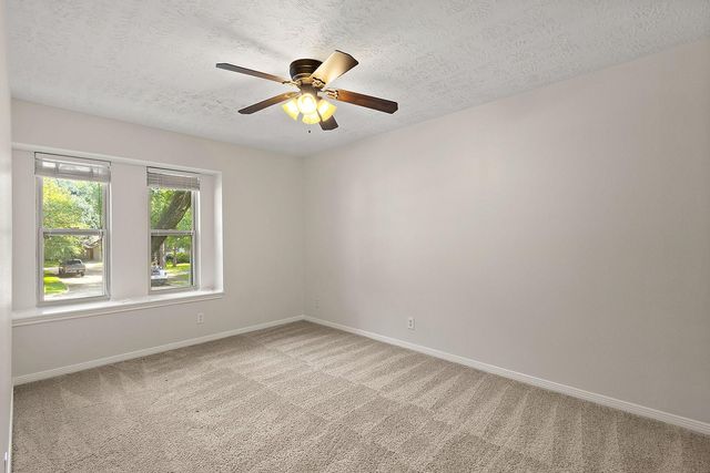 11711 Park Creek Drive, Houston, TX 77070