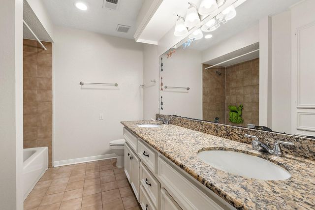 11711 Park Creek Drive, Houston, TX 77070