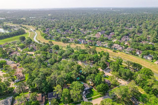11711 Park Creek Drive, Houston, TX 77070