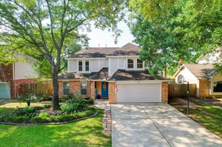 11711 Park Creek Drive, Houston, TX 77070