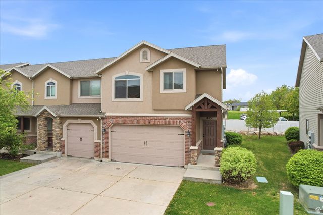 1805 W 5050 S, Roy, UT 84067