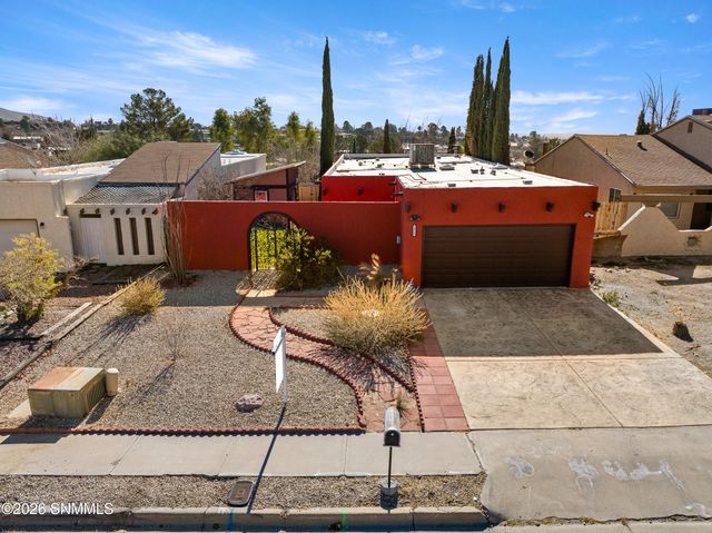 3050 Executive Hills Road, Las Cruces, NM 88011