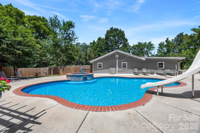 6309 Landsford Road, Marshville, NC 28103