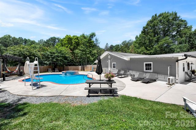 6309 Landsford Road, Marshville, NC 28103