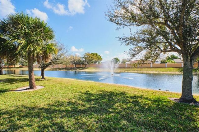 183 Destiny CIR, Cape Coral, FL 33990