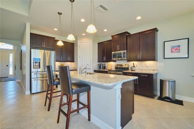 183 Destiny CIR, Cape Coral, FL 33990