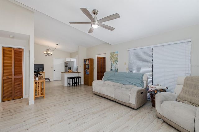 724 VIRGINIA AVENUE, Tarpon Springs, FL 34689