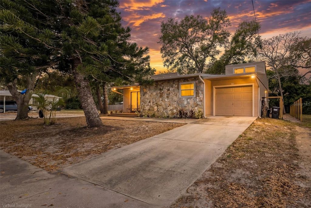 724 VIRGINIA AVENUE, Tarpon Springs, FL 34689