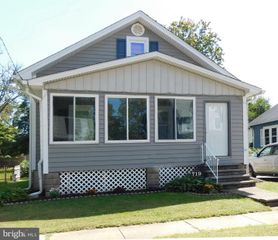 719 HICKORY ST, Delanco, NJ 08075