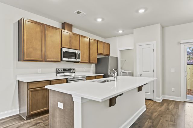 101 Langley Drive B, Summerville, SC 29485