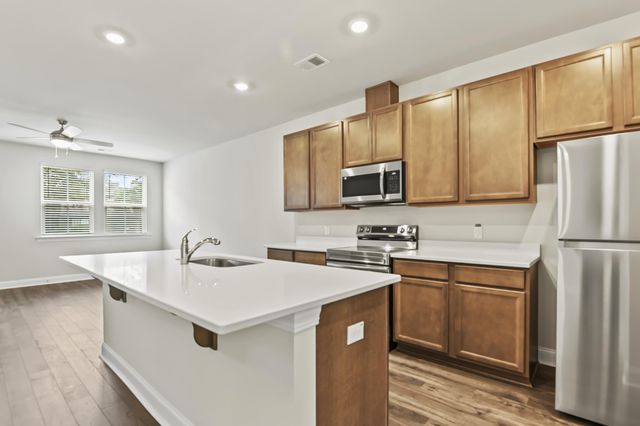 101 Langley Drive B, Summerville, SC 29485