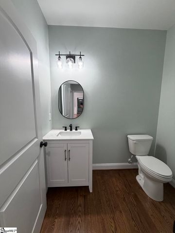 129 Karla Court, Fountain Inn, SC 29644