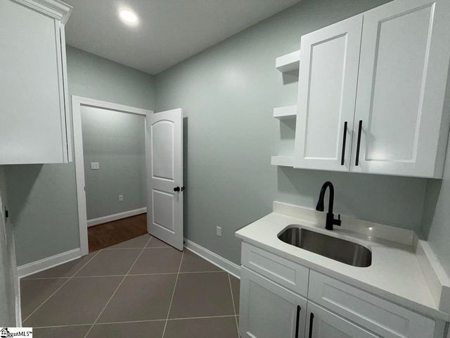 129 Karla Court, Fountain Inn, SC 29644