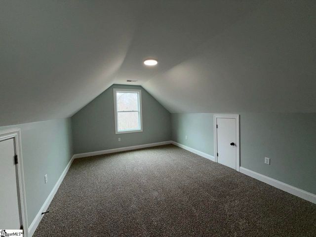 129 Karla Court, Fountain Inn, SC 29644