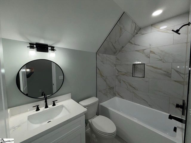 129 Karla Court, Fountain Inn, SC 29644