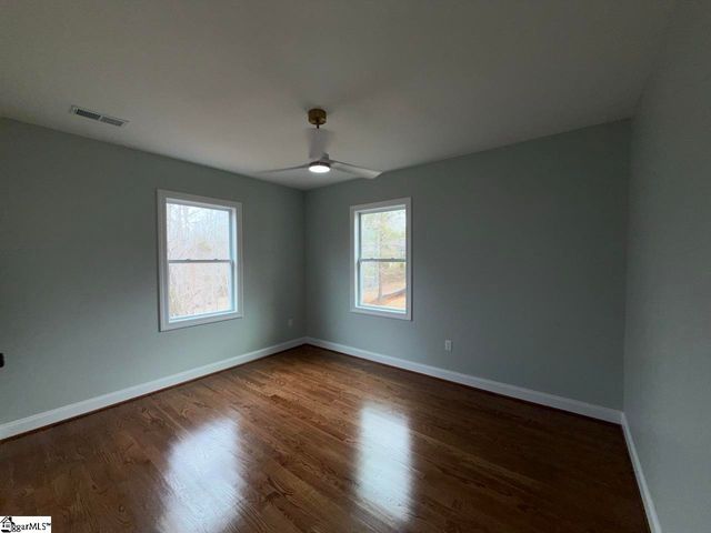 129 Karla Court, Fountain Inn, SC 29644