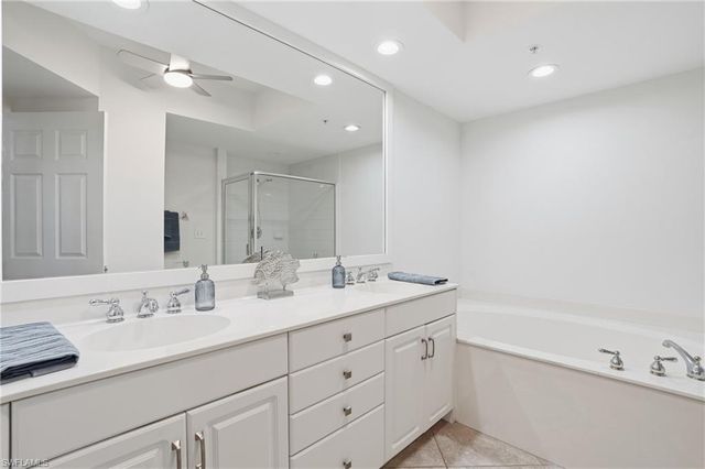 325 Dunes BLVD # 205, Naples, FL 34110