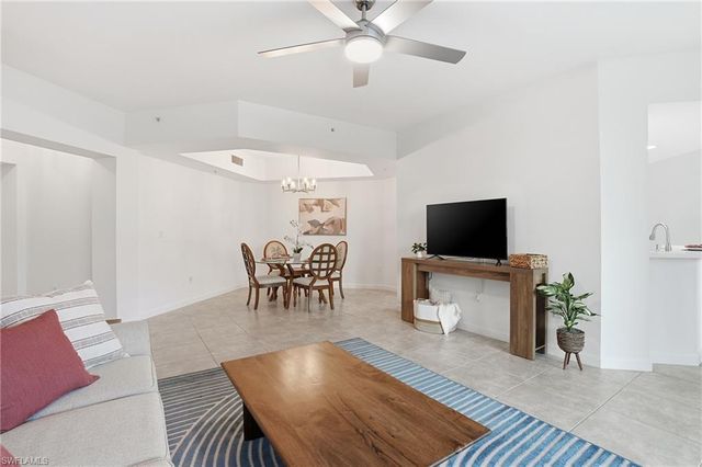 325 Dunes BLVD # 205, Naples, FL 34110