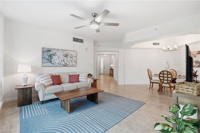 325 Dunes BLVD # 205, Naples, FL 34110