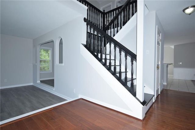 2030 Hunters Trail Drive, Lawrenceville, GA 30043