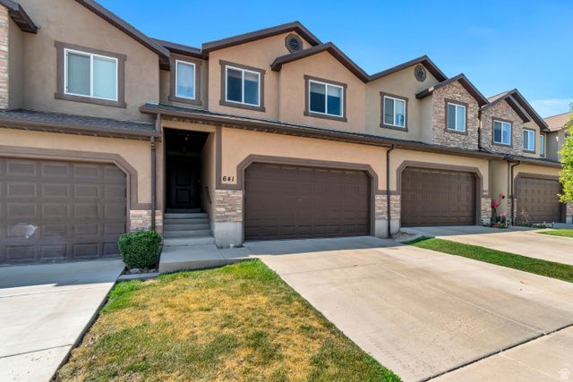 641 W SARATOGA CHASE DR, Saratoga Springs, UT 84045