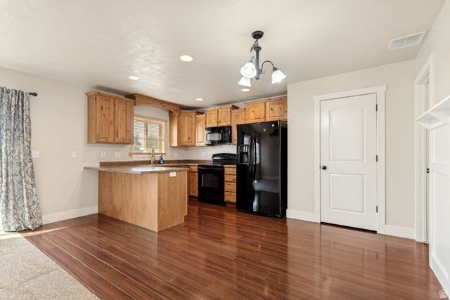 641 W SARATOGA CHASE DR, Saratoga Springs, UT 84045