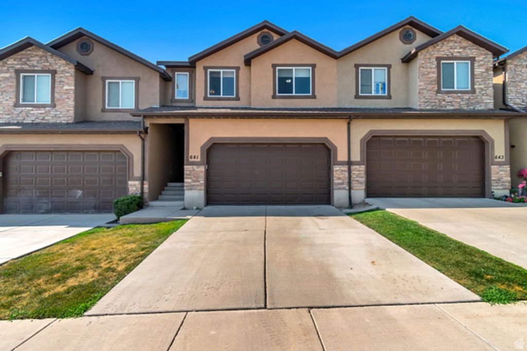 641 W SARATOGA CHASE DR, Saratoga Springs, UT 84045