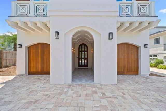 8855 E County Hwy 30A, Seacrest, FL 32461