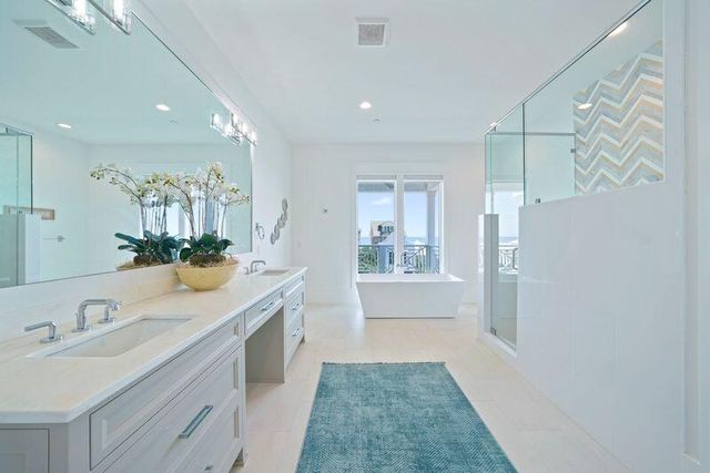 8855 E County Hwy 30A, Seacrest, FL 32461