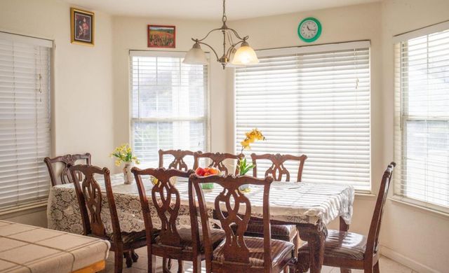 4712 W Celeste Avenue, Fresno, CA 93722