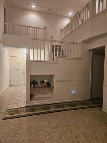 4712 W Celeste Avenue, Fresno, CA 93722