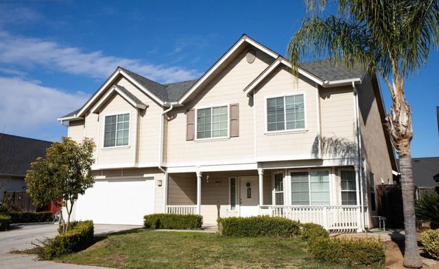 4712 W Celeste Avenue, Fresno, CA 93722