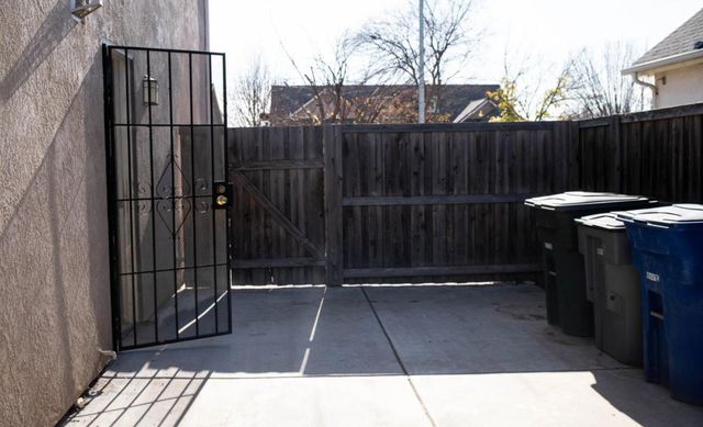 4712 W Celeste Avenue, Fresno, CA 93722