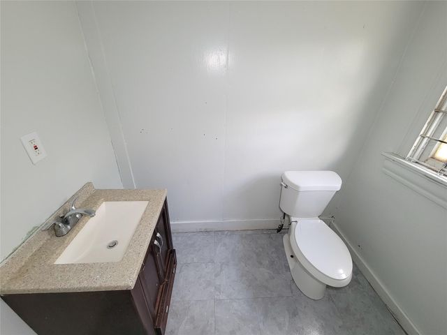 2405 Pannell Street, Houston, TX 77026