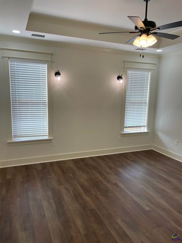 118 Pecan St, Cochran, GA 31014